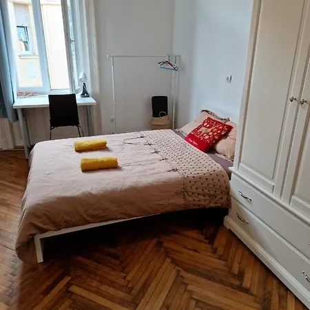 Lejlighed The Five-bedroom Haven *